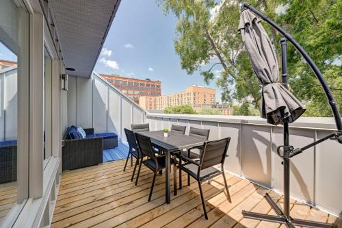 Luxury Penthouse 3Bedrooms 2Bathrooms Downtown Private Roof Terrace presented by TripMontreal in Southwest