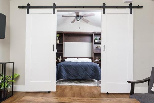 Entire 2 bedroom Pet Friendly Guest Cottage in 阿爾派恩 (CA)