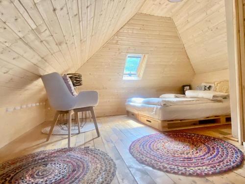 BATS CAVE HUT - Transylvania - Hot-Tub - Sauna in Salciua