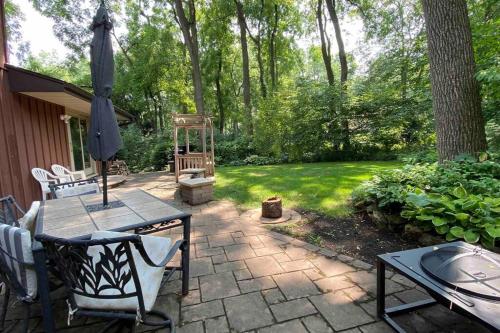 Enchanted Lodge in Fitchburg, USA