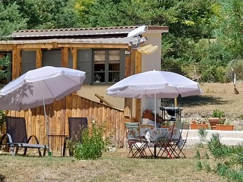 Petit studio dans la prairie - Accommodation - Saint-Auban