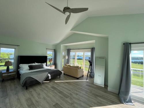 Bela Vista Getaway - PEI Tourism License #1201185 in New London (PE)