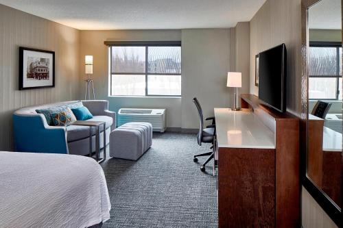 King Room image 2
