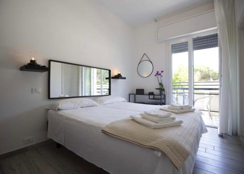 Double or Twin Room with Balcony