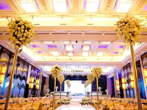 Banquet hall, Optics Valley Kingdom Plaza Hotel Wuhan in Hongshan Asia Commercial and Trade Area
