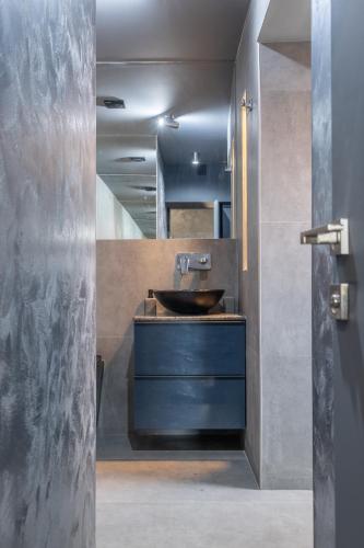 NEW Le coin bleu - Top center