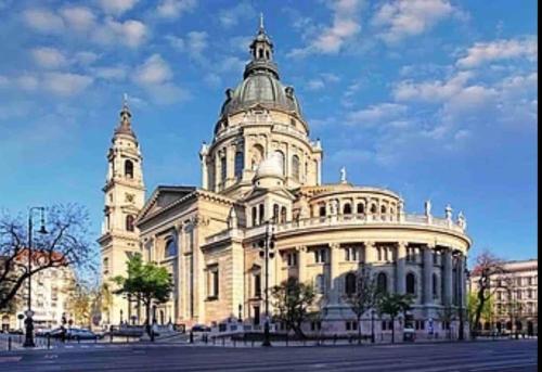 D3 Basilica Luxury Spacious Free Parking For 1 Car, Budapest