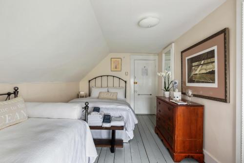 Seaside Inn - image 11