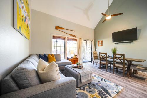Centrally Located Horseshoe Bay Vacation Rental! in Horseshoe Bay, USA