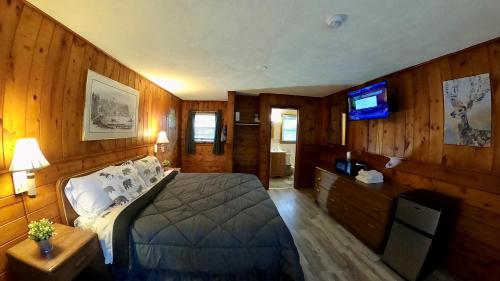 1 queen bed