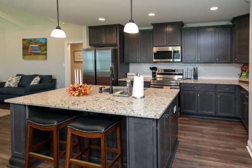 Quiet Family Home 15 Mi to Dtwn Huntsville! in Hazel Green, USA