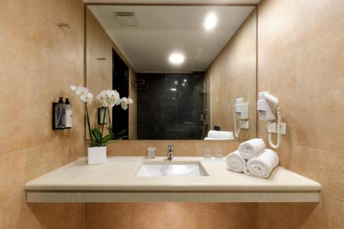 Aphrodite Hotel - 화장실