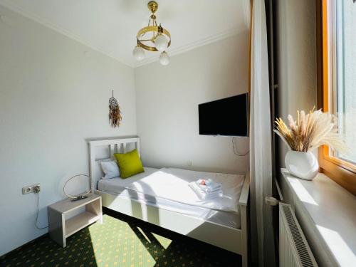 2 twin beds