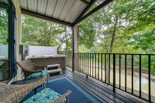 Riverfront Broken Bow Cabin with Private Hot Tub! in Broken Bow, USA