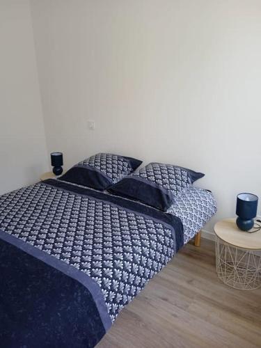 Nuit étoilée - Dormir Comme A La Maison (Nuit etoilee - Dormir Comme A La Maison) in Saint-Julien-de-Vouvantes