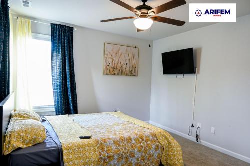 Spanking Newly Built Home! Arifem in Atlanta, USA