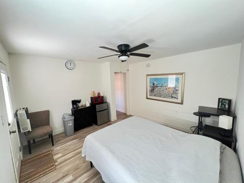 Little Bettys Casita in Torrance, USA