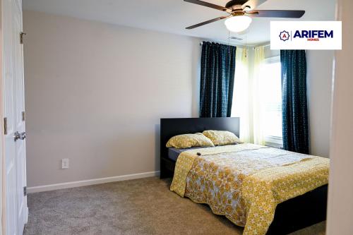 Spanking Newly Built Home! Arifem in Atlanta, USA