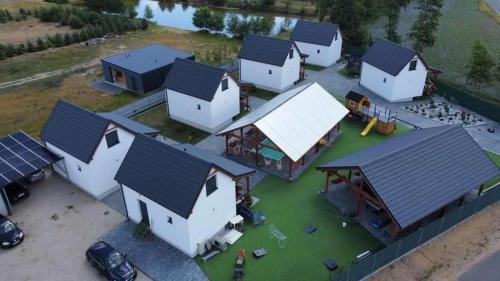 ทัศนียภาพภายนอกโรงแรม, Łap chwilę Ostrowo (Lap chwile Ostrowo) in ชิโบรชิน