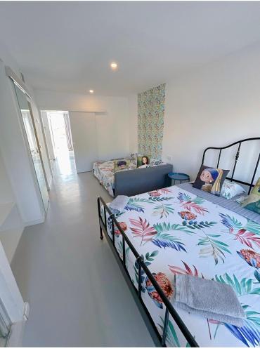  HUG HOTEL2022 in El Carrer del Canonge