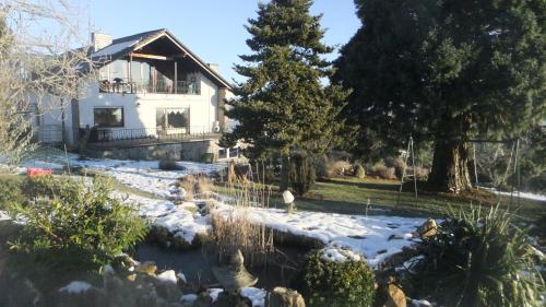 Viesnīcas āriene, Ferienwohnung Hochwald in Prosterath
