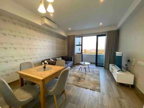 Luxury 1-bedroom Apartment With DSTV and Wi-Fi