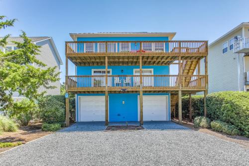 Surf City Vacation Rental Steps to Beach!