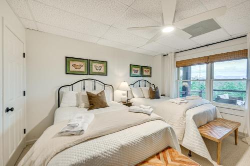 Relaxing Salem House with Boat Slip and Mtn Views!