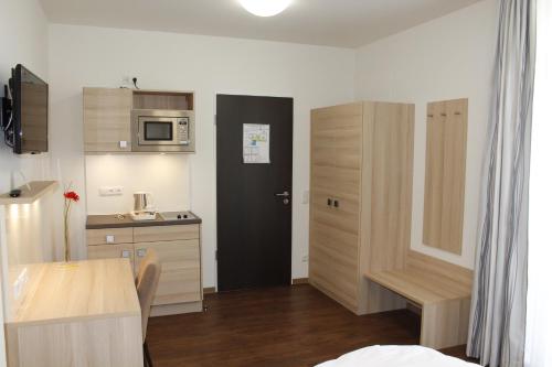 Prime 20 Serviced Apartments - image 7