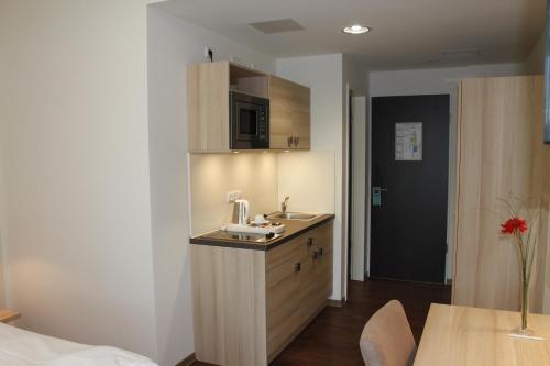 Prime 20 Serviced Apartments - image 4