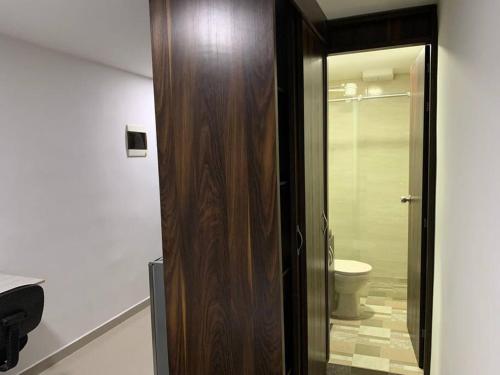 906. Apartamento cerca al sector de laureles, Medellín (fotografie 9)