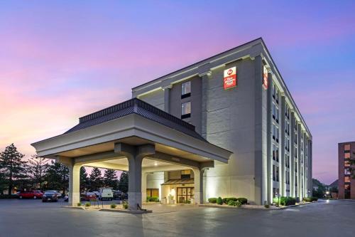 Best Western Plus Chicagoland - Countryside in Countryside, USA