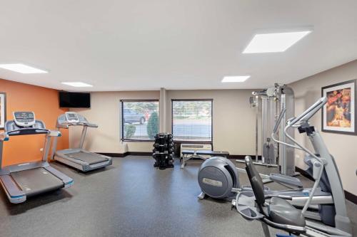 Best Western Plus Chicagoland - Countryside in Countryside, USA