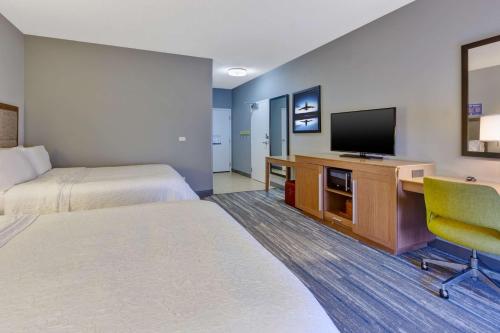 Hampton Inn By Hilton Cincinnati Airport-North