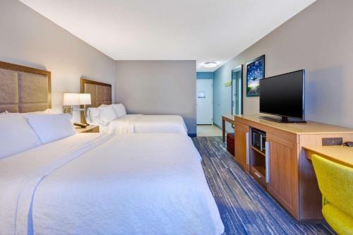 Hampton Inn By Hilton Cincinnati Airport-North