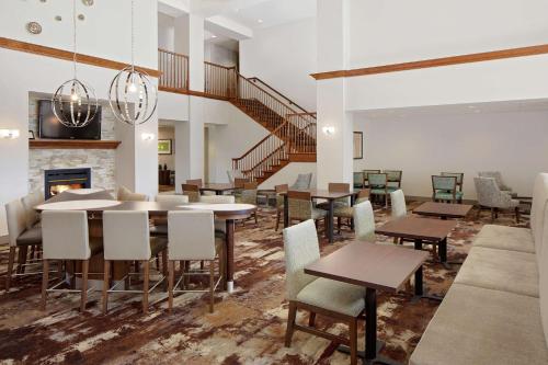 Homewood Suites By Hilton Dallas-Market Center