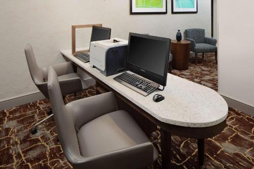 Homewood Suites By Hilton Dallas-Market Center