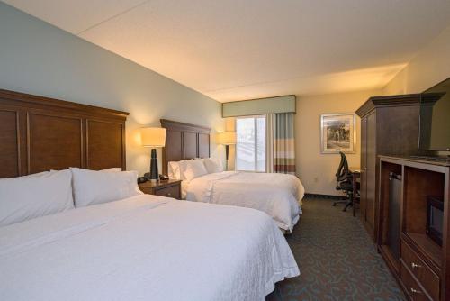 Queen Room with Two Queen Beds - Mobility and Hearing Access/Non-Smoking