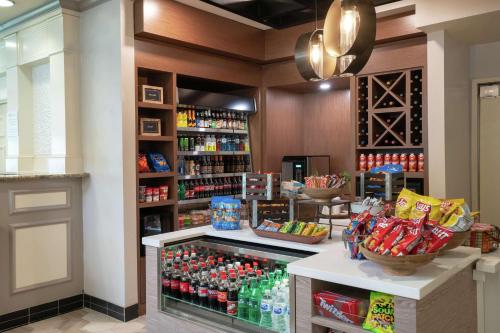 Hilton Garden Inn Louisville East - Hotel - Louisville