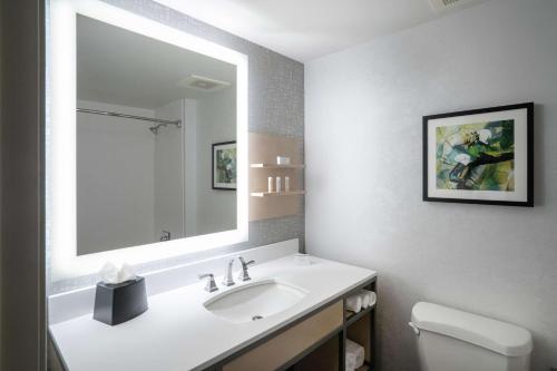 Hilton Garden Inn Louisville East - image 13