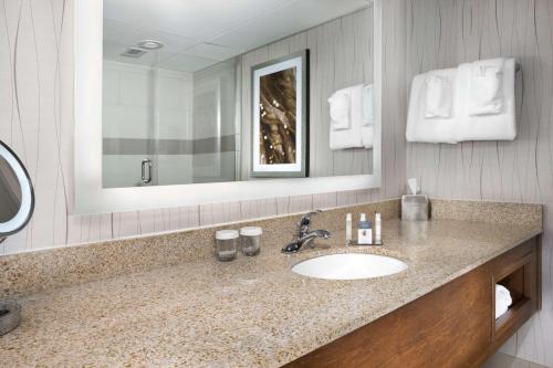 DoubleTree by Hilton Lawrence in Lawrence, USA