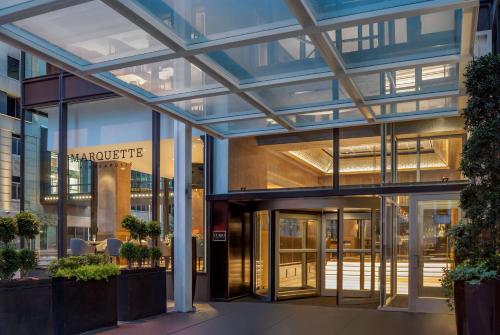 The Marquette Hotel, Curio Collection by Hilton in Minneapolis, USA