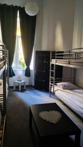 Green Cat Rooms – Krakow, NY