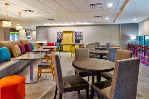 Lobby, Home2 Suites by Hilton Tucson Airport near Tucson internasjonale lufthavn
