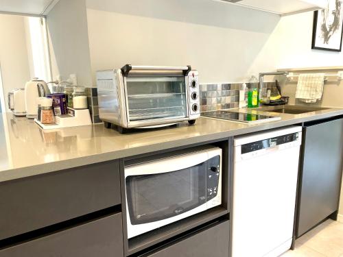 Modern Private 2 Bedroom Home-unit in Albany with Netflix, Auckland (photo 5)
