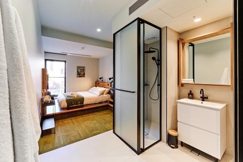Central Club Hotel - North Melbourne – Melbourne, GA