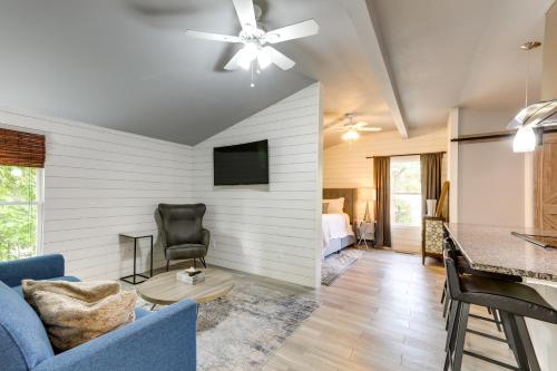 Atlanta Vacation Rental 9 Mi to Downtown!