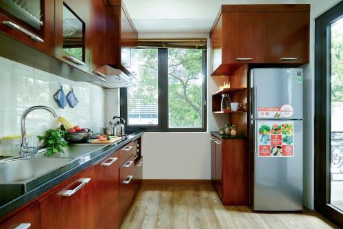 One-Bedroom Apartment image 10