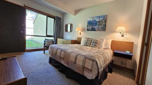 Meadow House 21 - image 4