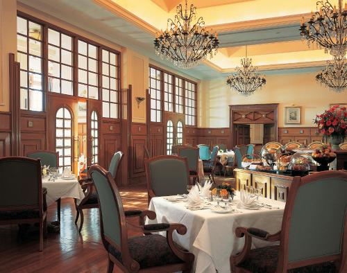 Alimentos e Bebidas, The Oberoi Cecil Shimla Hotel in Shimla